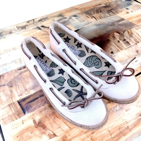 SPERRY Top Sider Slip On Loafer Natural Canvas Deck Shoes 7.5 - Picture 2 of 10